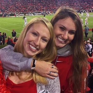 Meet your Posher, Nicole